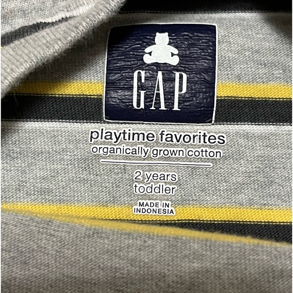 Little boys Baby Gap Grey Striped Short Sleeve Pocket T-Shirt - Picture 4 of 6